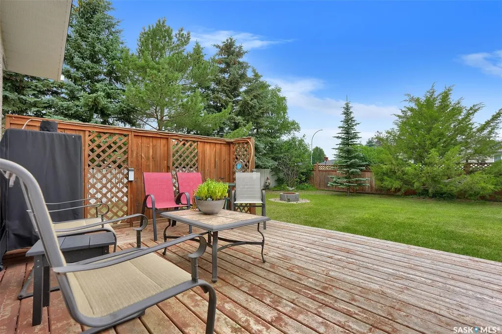 246/242 Westview Drive Balgonie SK S0G 0E0