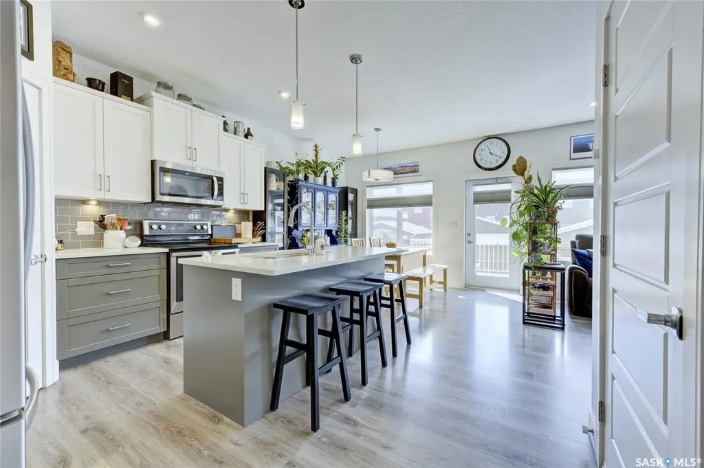 158 Cowan Crescent Martensville SK S0K 0A2