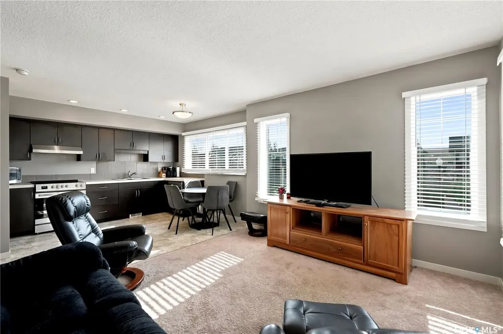 4533 Delhaye Way Regina SK S4W 0M2