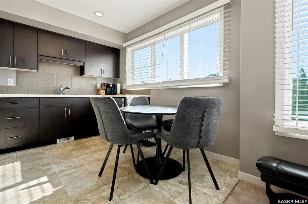 4533 Delhaye Way Regina SK S4W 0M2