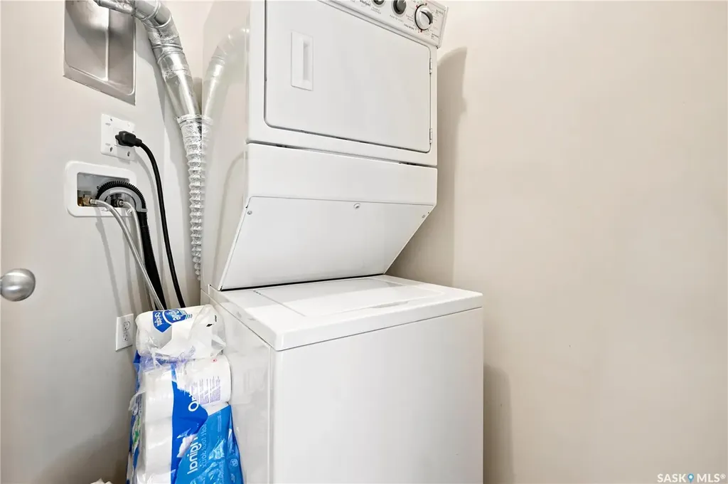 4533 Delhaye Way Regina SK S4W 0M2