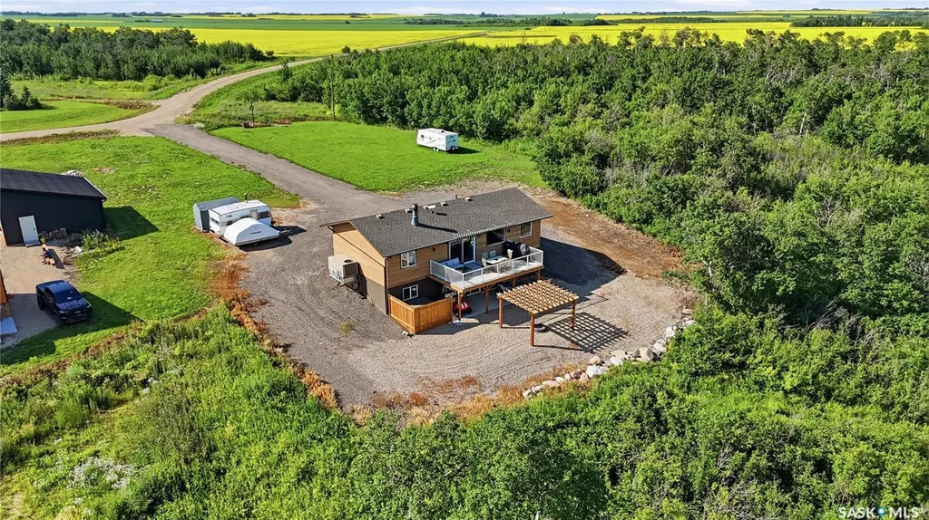 7000 Wacasa Ridge Wakaw Lake SK S0K 4P0