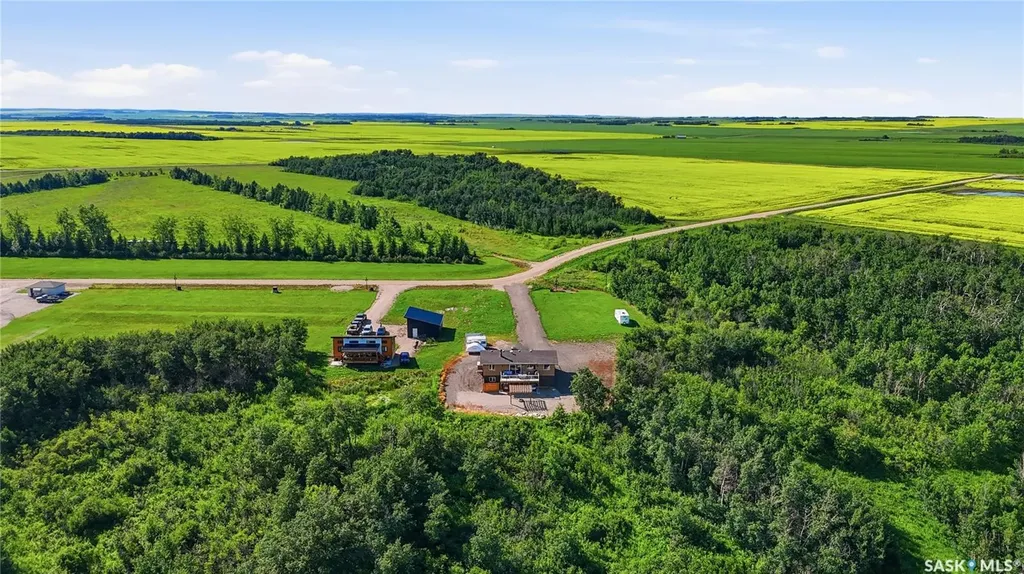 7000 Wacasa Ridge Wakaw Lake SK S0K 4P0