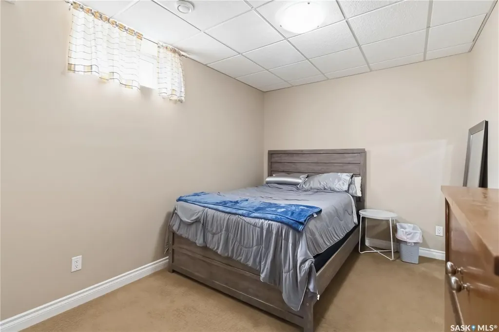 723 Bellmont Court Saskatoon SK S7V 1K7