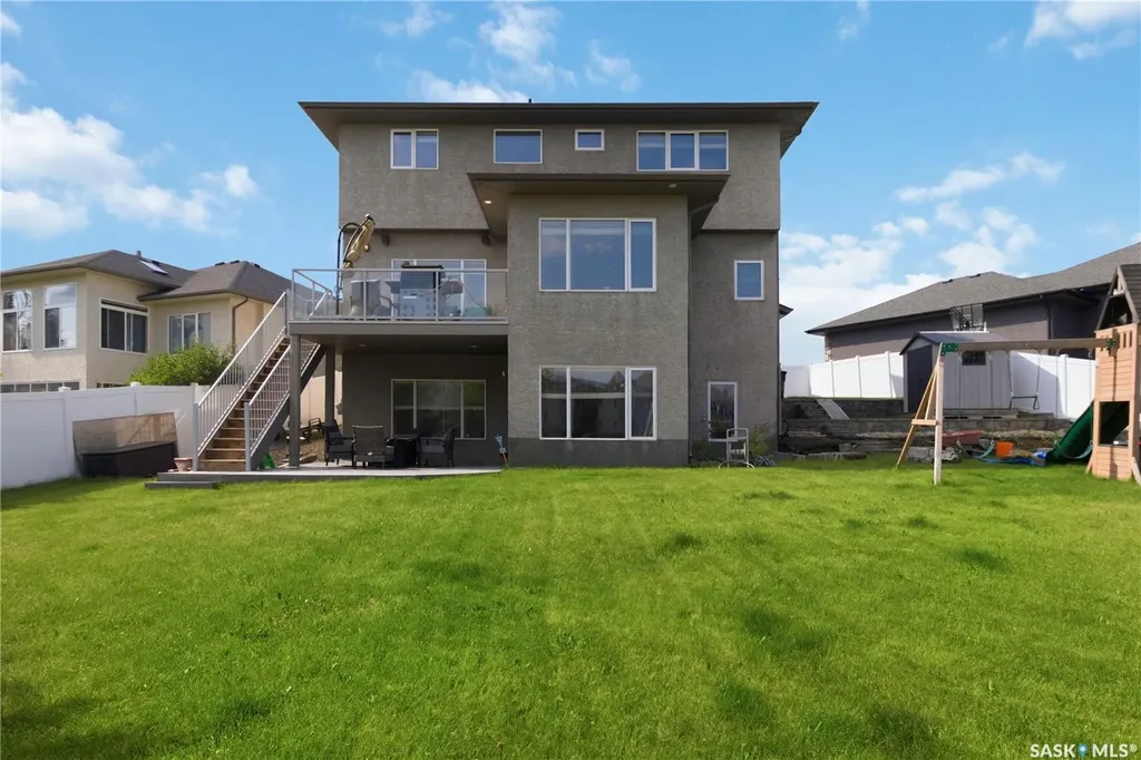 723 Bellmont Court Saskatoon SK S7V 1K7