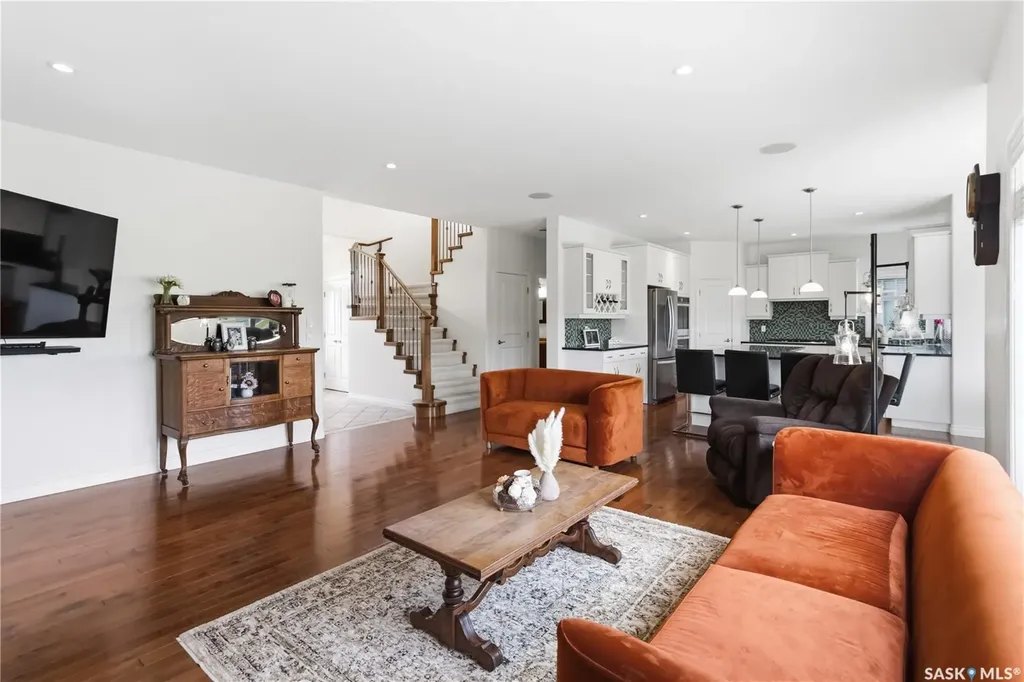 723 Bellmont Court Saskatoon SK S7V 1K7
