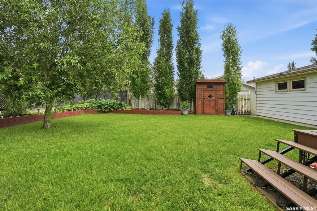1313 Prince Crescent Moose Jaw SK S6H 6E6