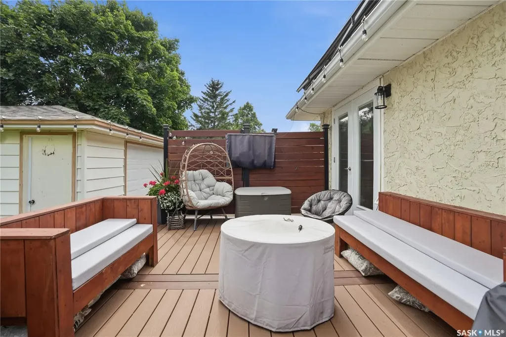 1313 Prince Crescent Moose Jaw SK S6H 6E6