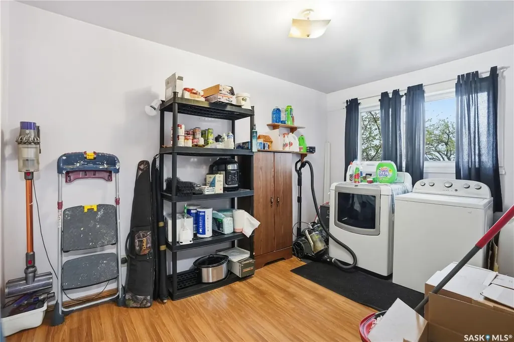 1007 Warner Street Moose Jaw SK S6H 5S6