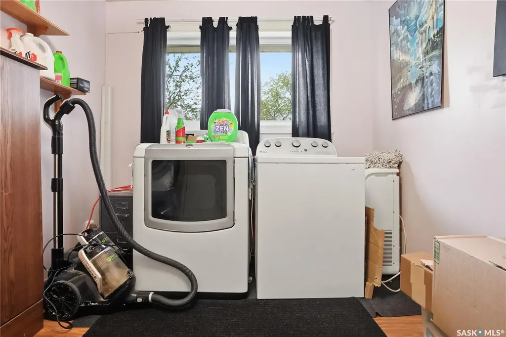 1007 Warner Street Moose Jaw SK S6H 5S6