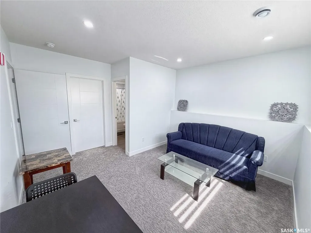 583 Kalra Street Saskatoon SK S7W 1E7