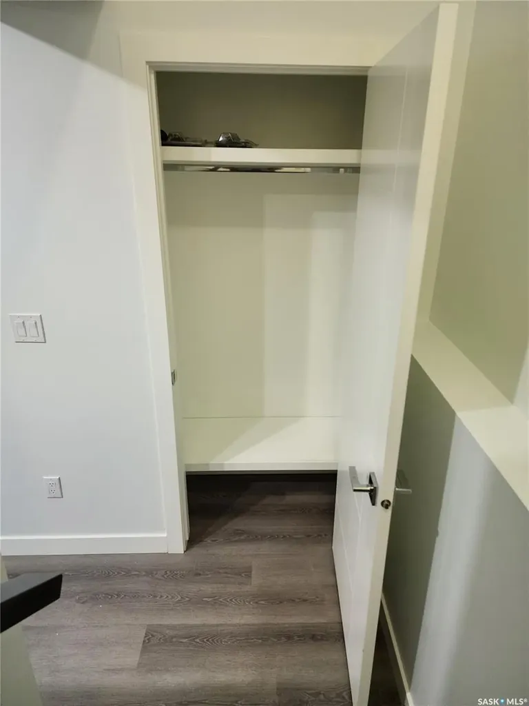 583 Kalra Street Saskatoon SK S7W 1E7
