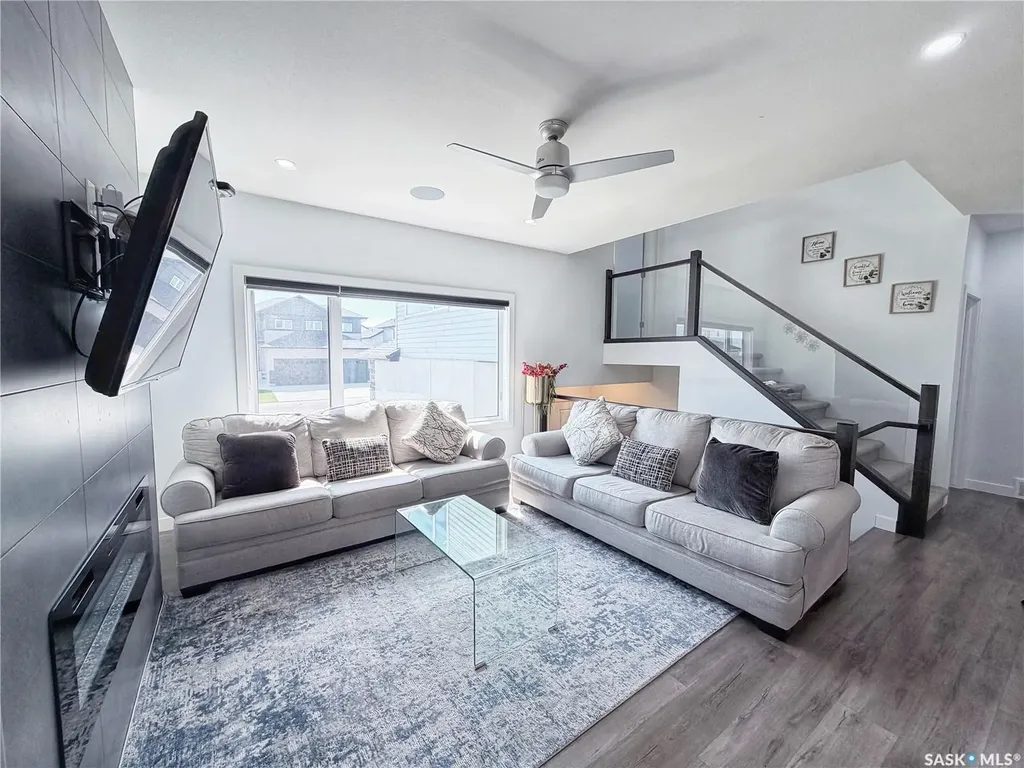 583 Kalra Street Saskatoon SK S7W 1E7