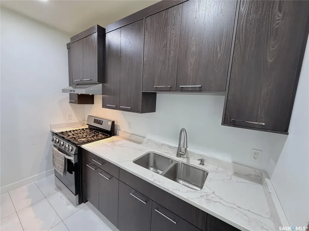 583 Kalra Street Saskatoon SK S7W 1E7