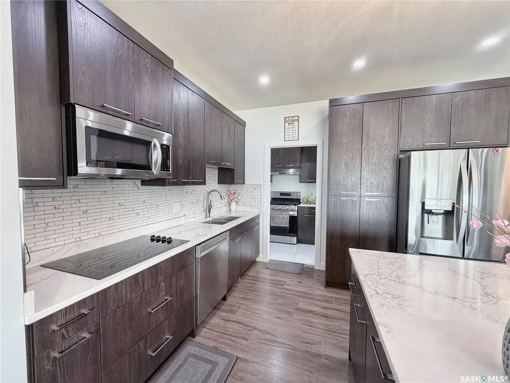 583 Kalra Street Saskatoon SK S7W 1E7