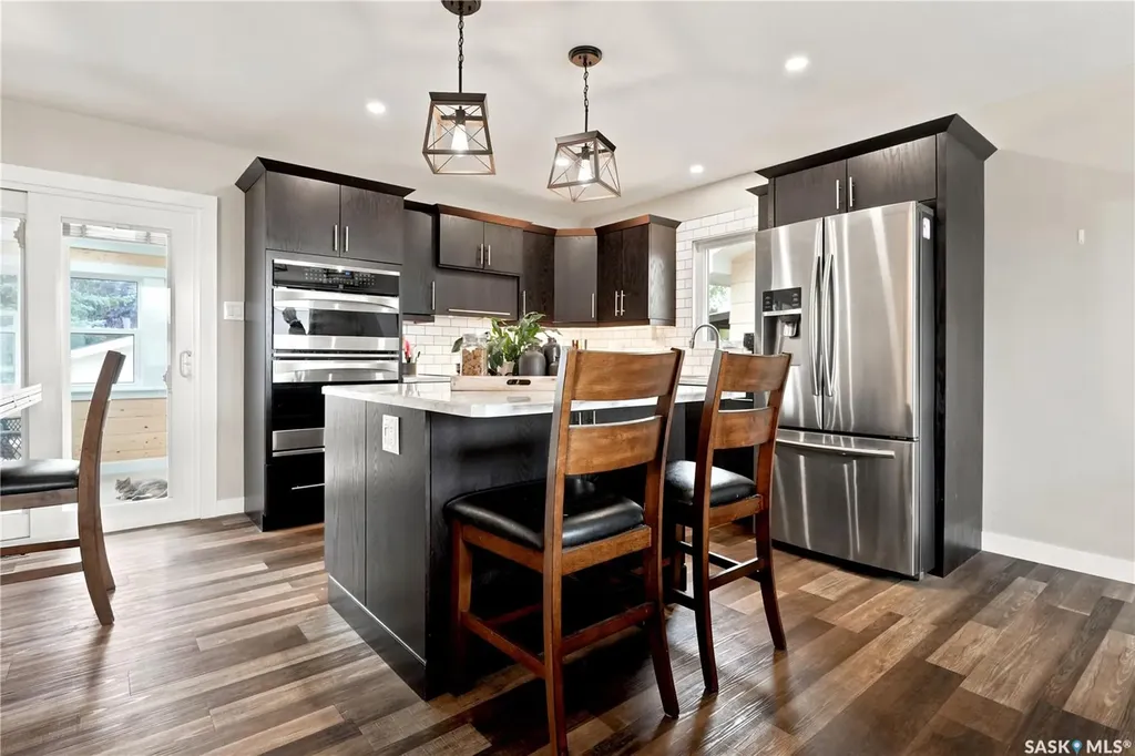1645 Smith Street Moose Jaw SK S6K 1A7