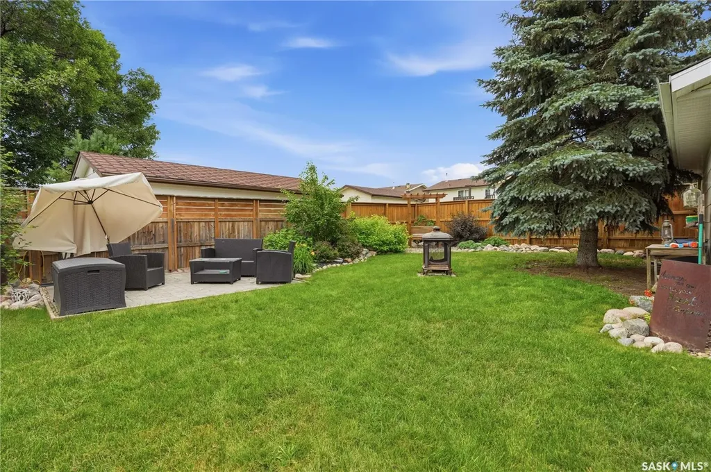 1645 Smith Street Moose Jaw SK S6K 1A7