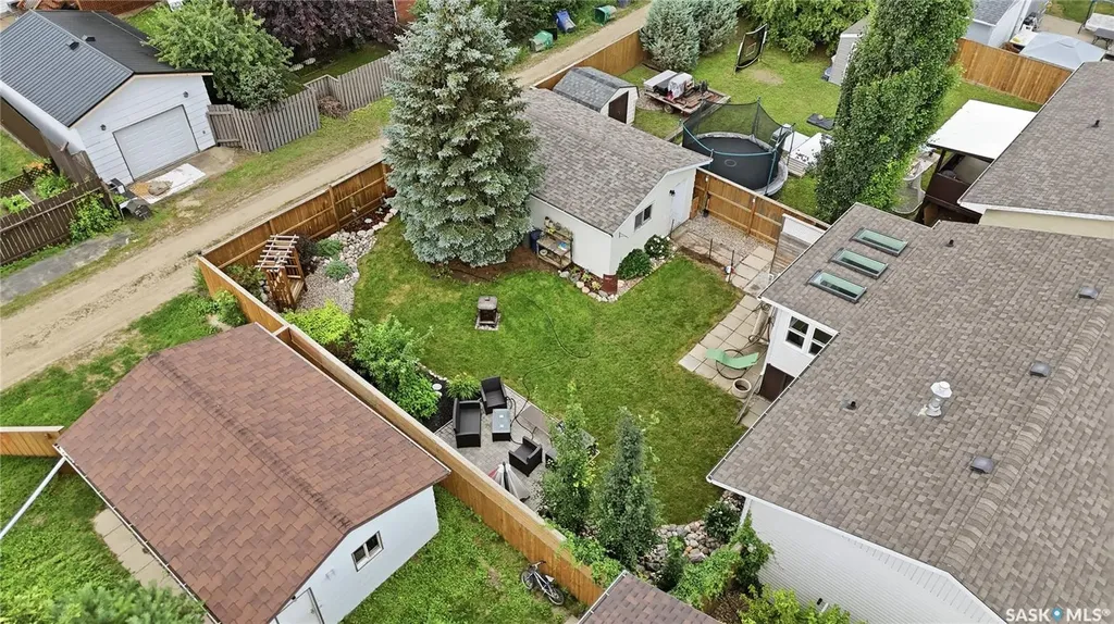 1645 Smith Street Moose Jaw SK S6K 1A7