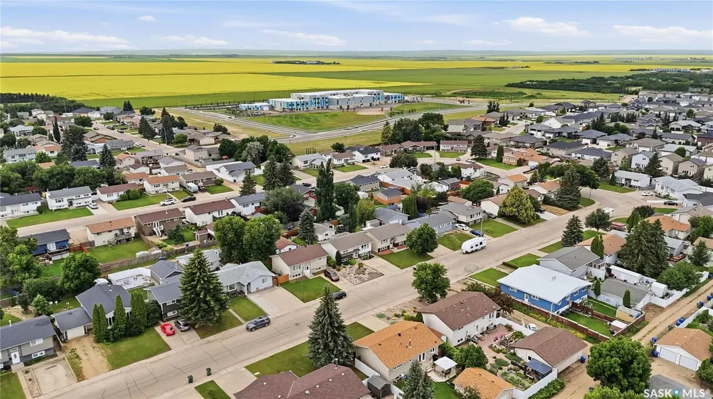 1645 Smith Street Moose Jaw SK S6K 1A7