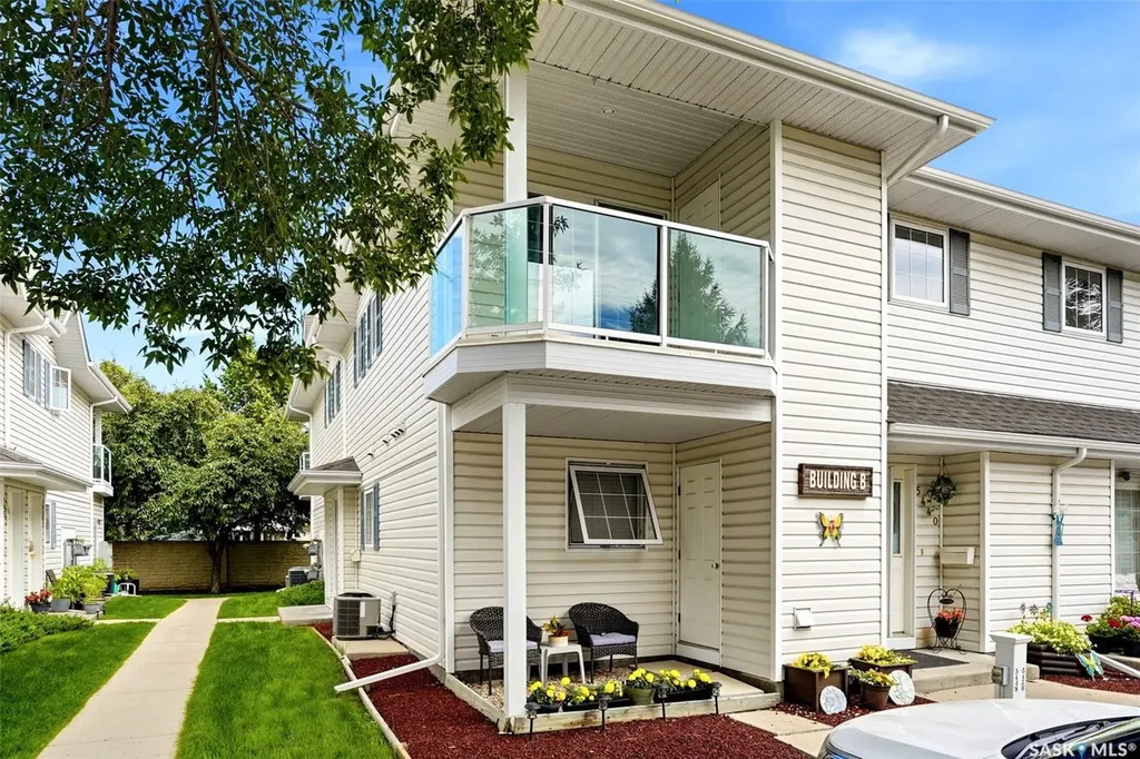 5442 Rochdale Boulevard Regina SK S4X 4P1