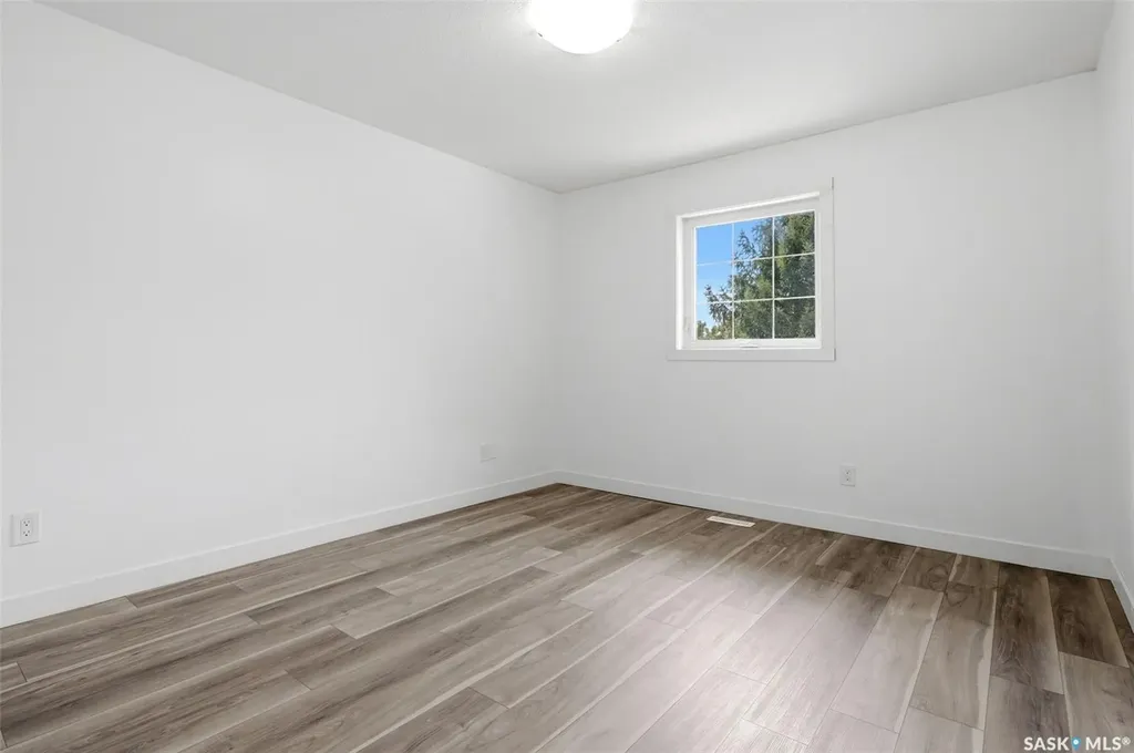 5442 Rochdale Boulevard Regina SK S4X 4P1