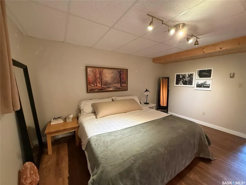 240 Dehavilland Avenue Air Ronge SK S0J 3G0