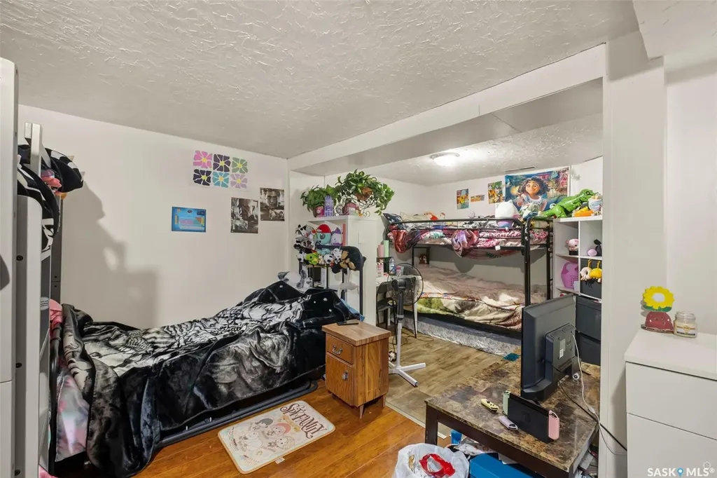 1313 6th Avenue W Prince Albert SK S6V 5J7