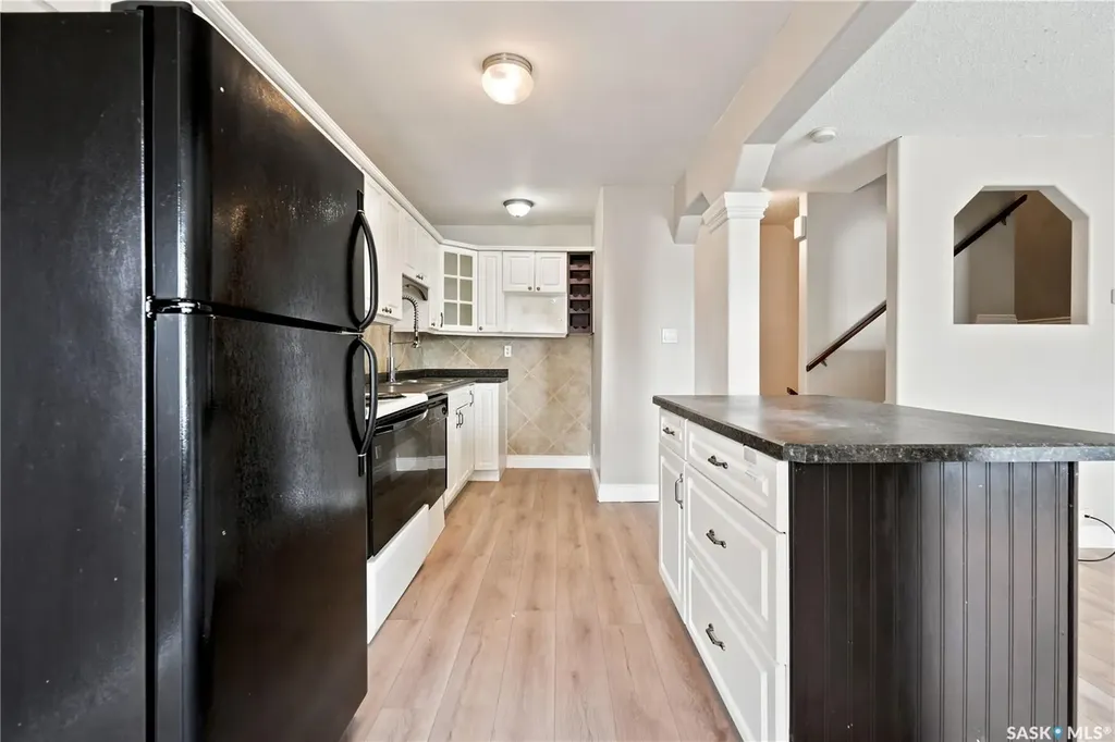 1292 Gordon Road Moose Jaw SK S6H 3E5