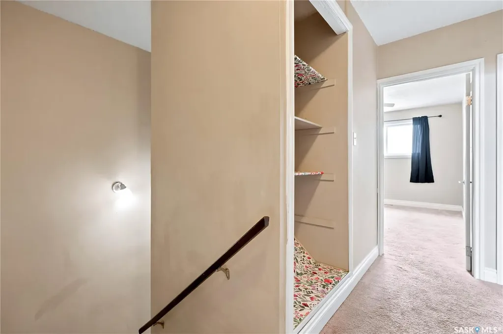 1292 Gordon Road Moose Jaw SK S6H 3E5