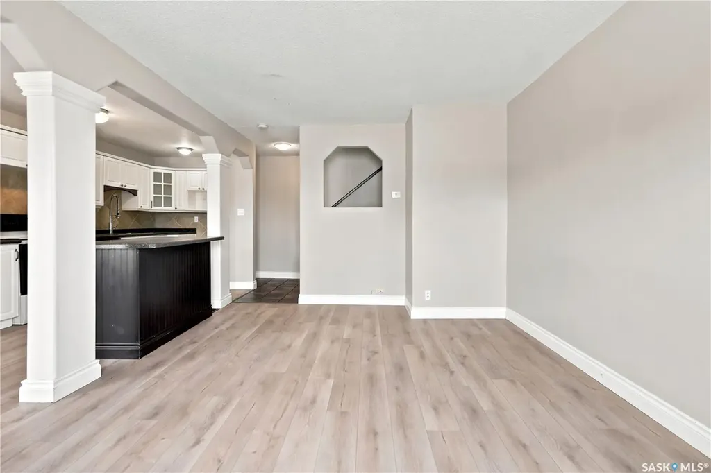 1292 Gordon Road Moose Jaw SK S6H 3E5