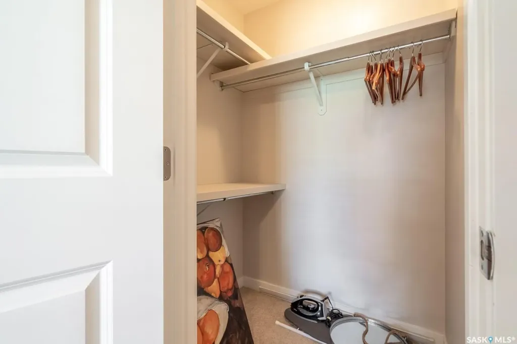 1510 Neville Drive Regina SK S4Z 0A3