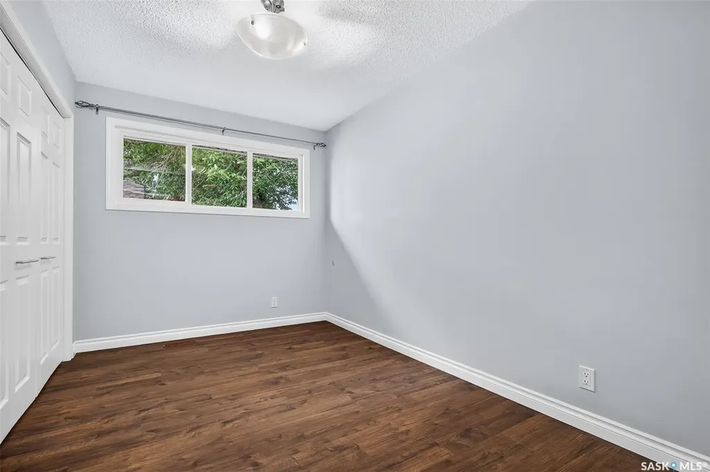 1027 Vaughan Street Moose Jaw SK S6H 5P1