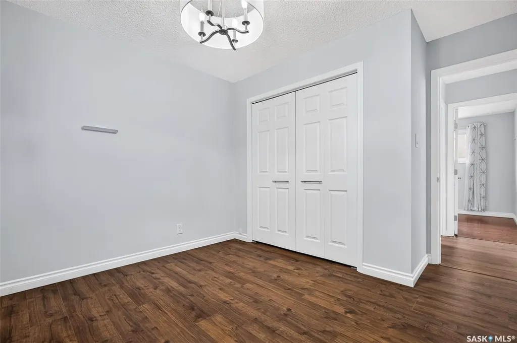 1027 Vaughan Street Moose Jaw SK S6H 5P1