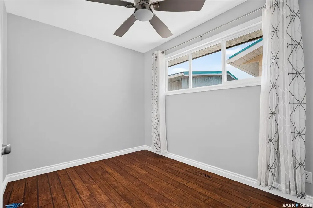 1027 Vaughan Street Moose Jaw SK S6H 5P1