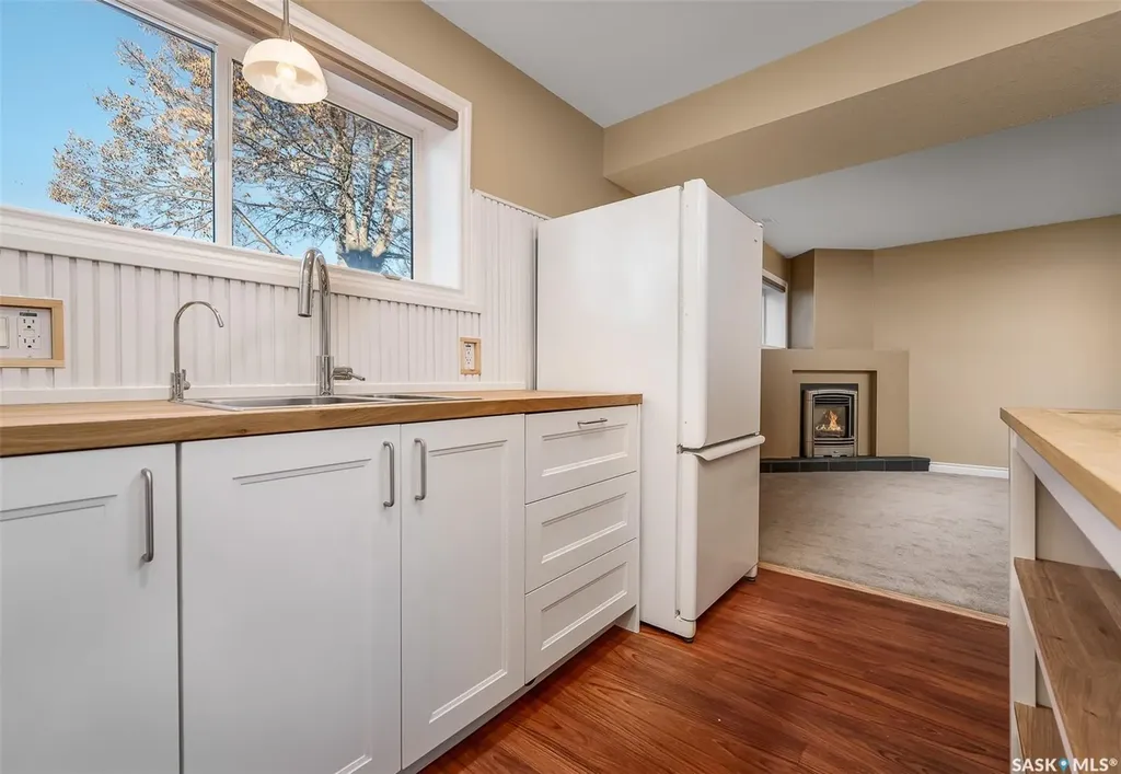 1027 Vaughan Street Moose Jaw SK S6H 5P1