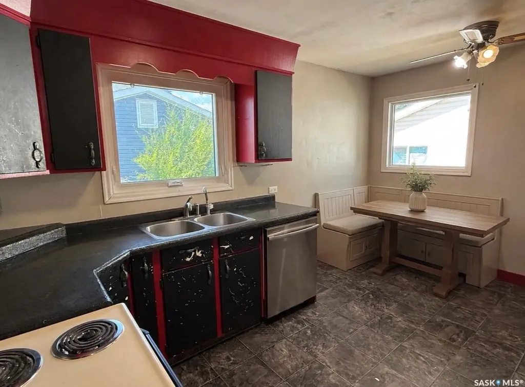 217 3a Street E Nipawin SK S0E 1E0