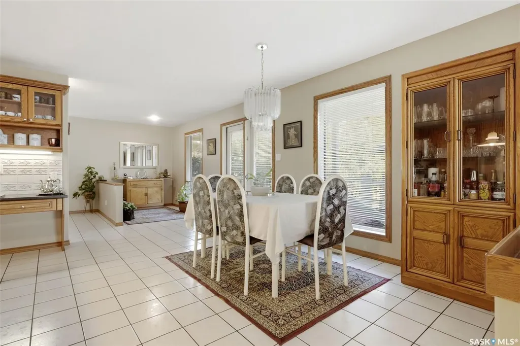 2135 Potts Crescent E Regina SK S4V 2E6