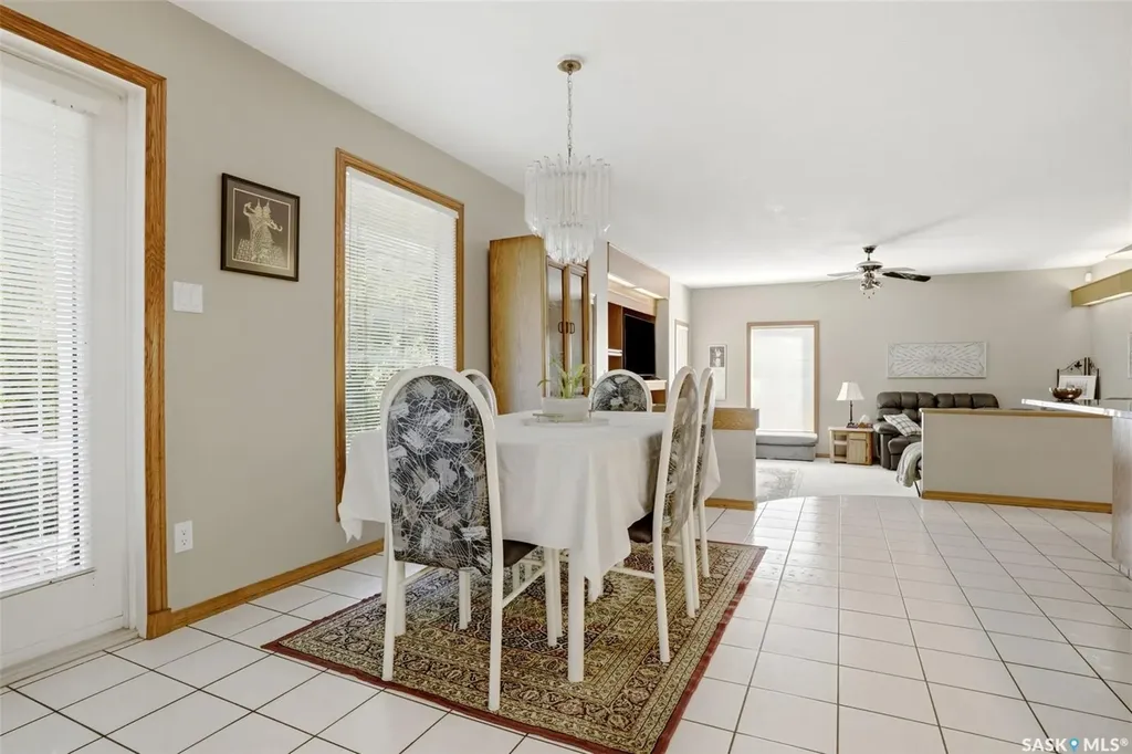 2135 Potts Crescent E Regina SK S4V 2E6