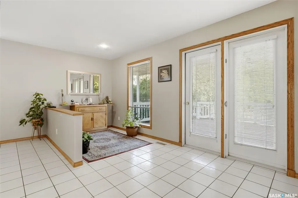 2135 Potts Crescent E Regina SK S4V 2E6