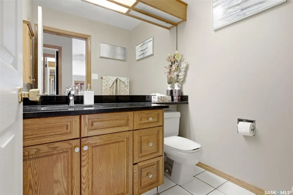 2135 Potts Crescent E Regina SK S4V 2E6