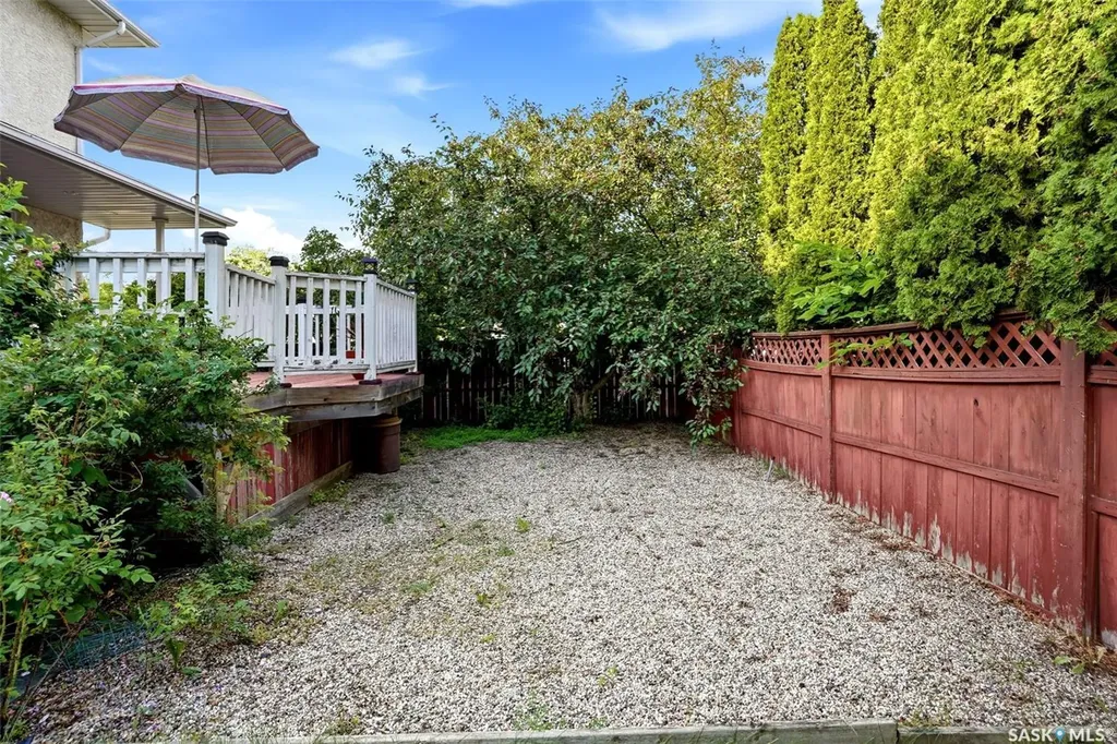 2135 Potts Crescent E Regina SK S4V 2E6