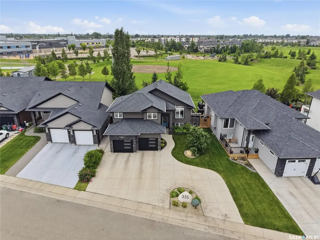 335 Dawson Crescent Saskatoon SK S7R 0K1