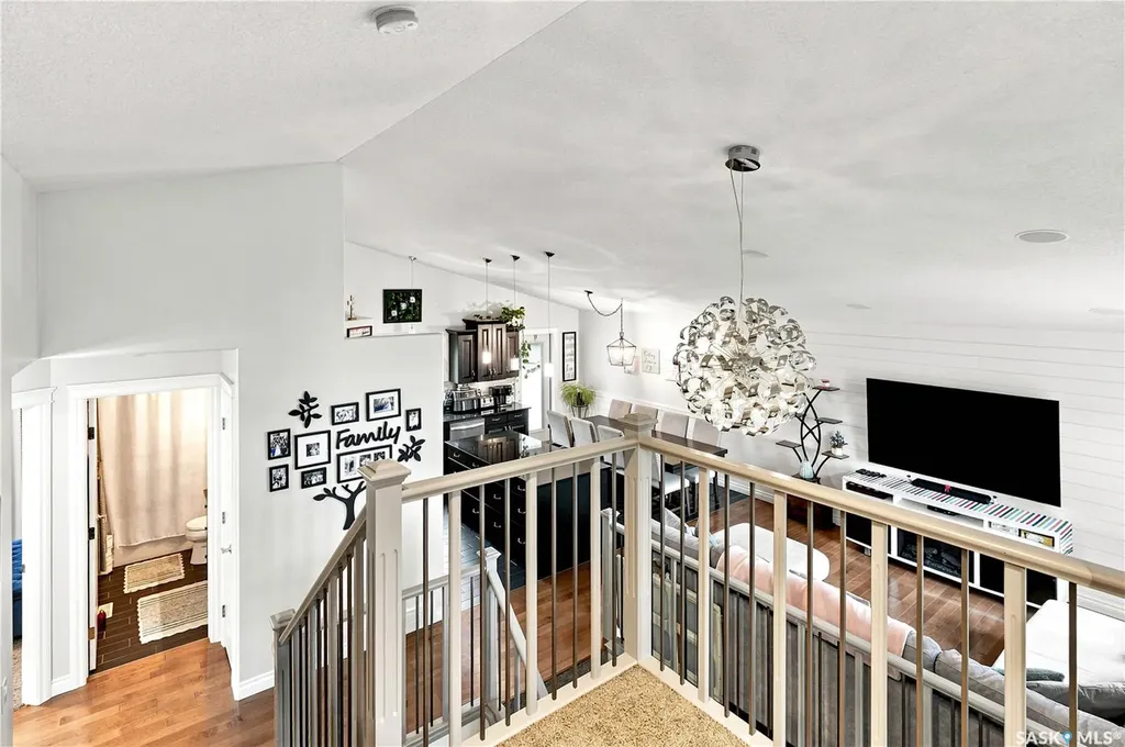 335 Dawson Crescent Saskatoon SK S7R 0K1