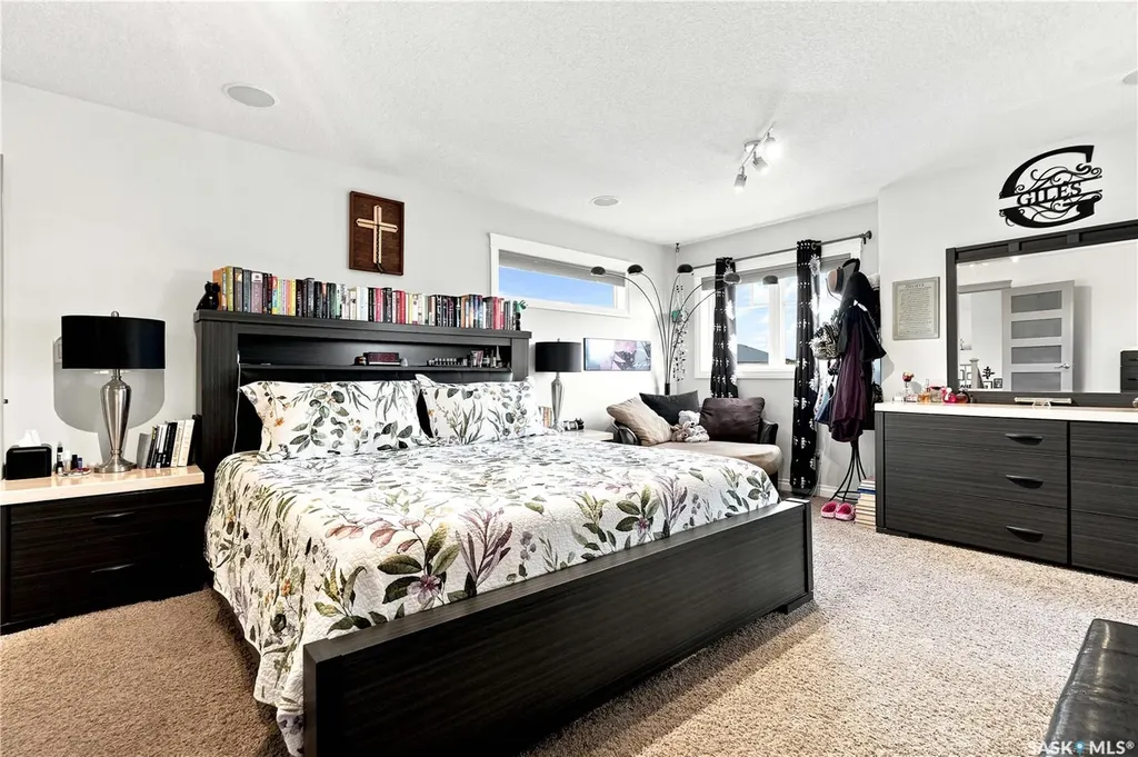 335 Dawson Crescent Saskatoon SK S7R 0K1