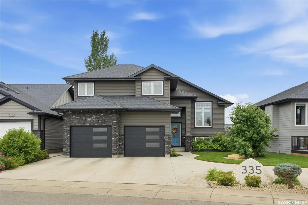335 Dawson Crescent Saskatoon SK S7R 0K1