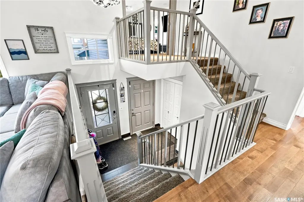 335 Dawson Crescent Saskatoon SK S7R 0K1