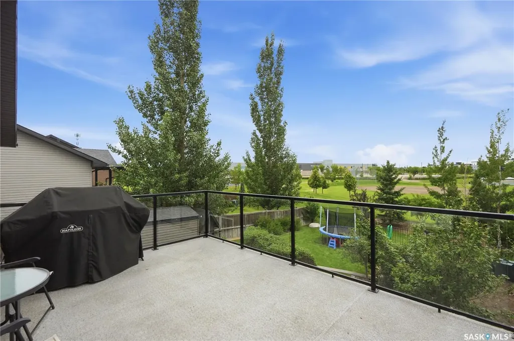 335 Dawson Crescent Saskatoon SK S7R 0K1