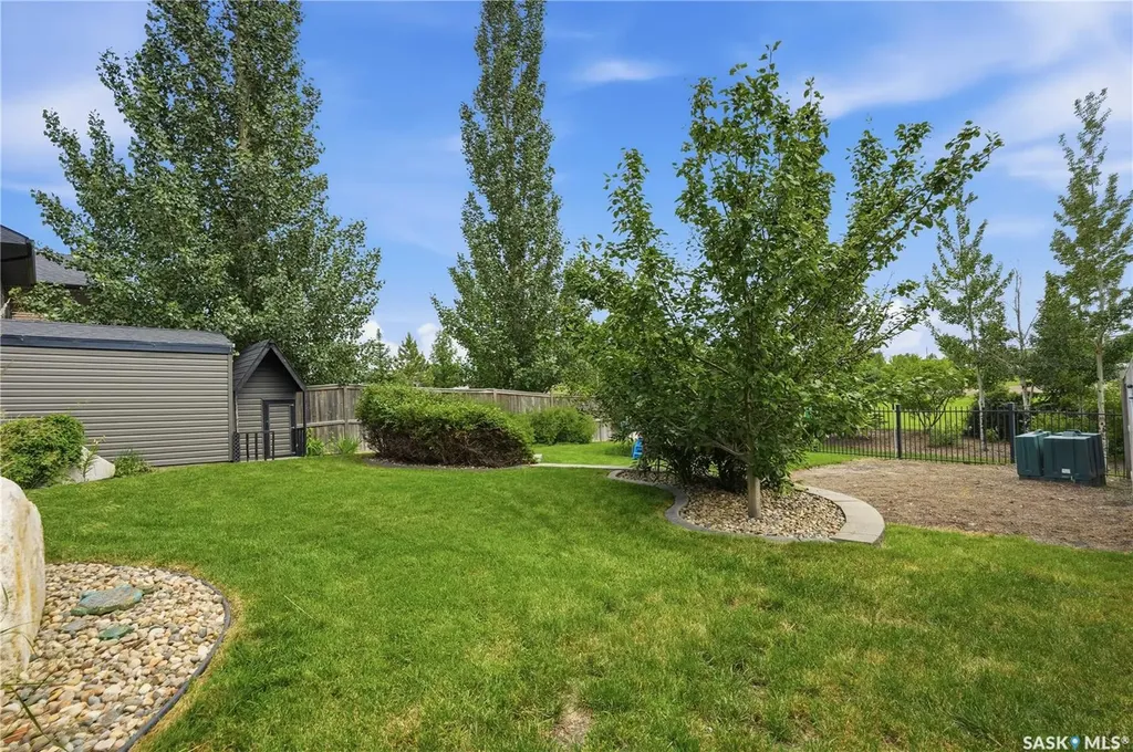 335 Dawson Crescent Saskatoon SK S7R 0K1