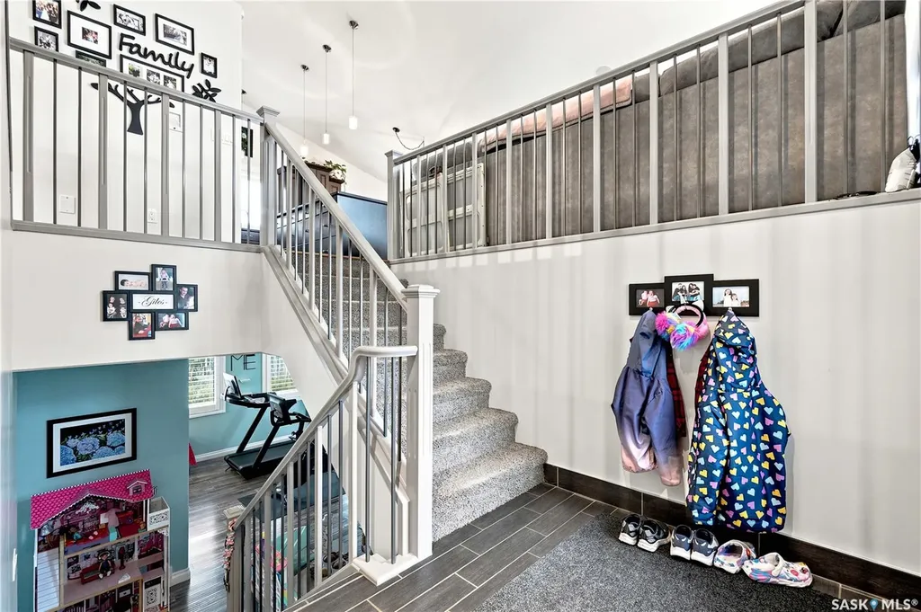 335 Dawson Crescent Saskatoon SK S7R 0K1
