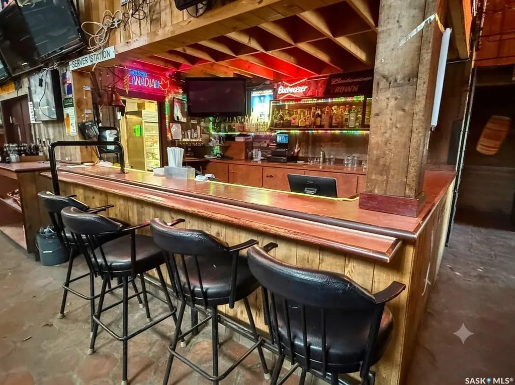 379 Albert Street Regina SK S4R 2N6